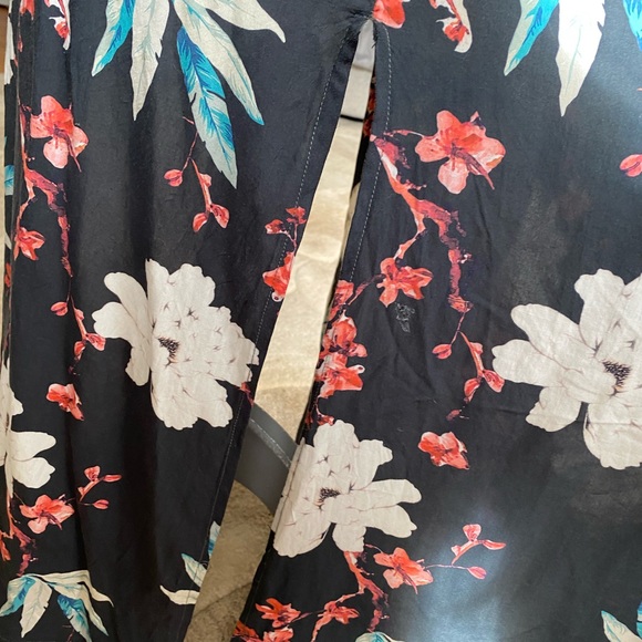 Malai Swimwear Kimono - Picture 5 of 9